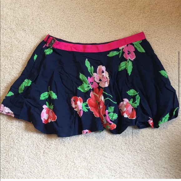 NWT Abercrombie floral skirt - Picture 4 of 7